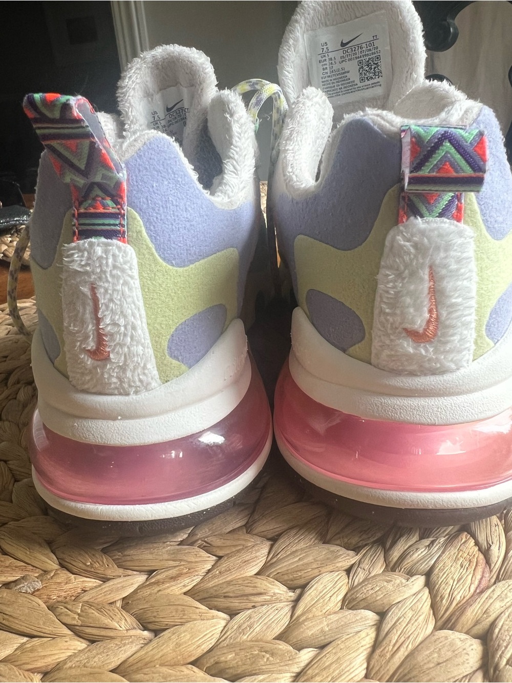 Nike Air Max 270 react - Picture 5 of 8